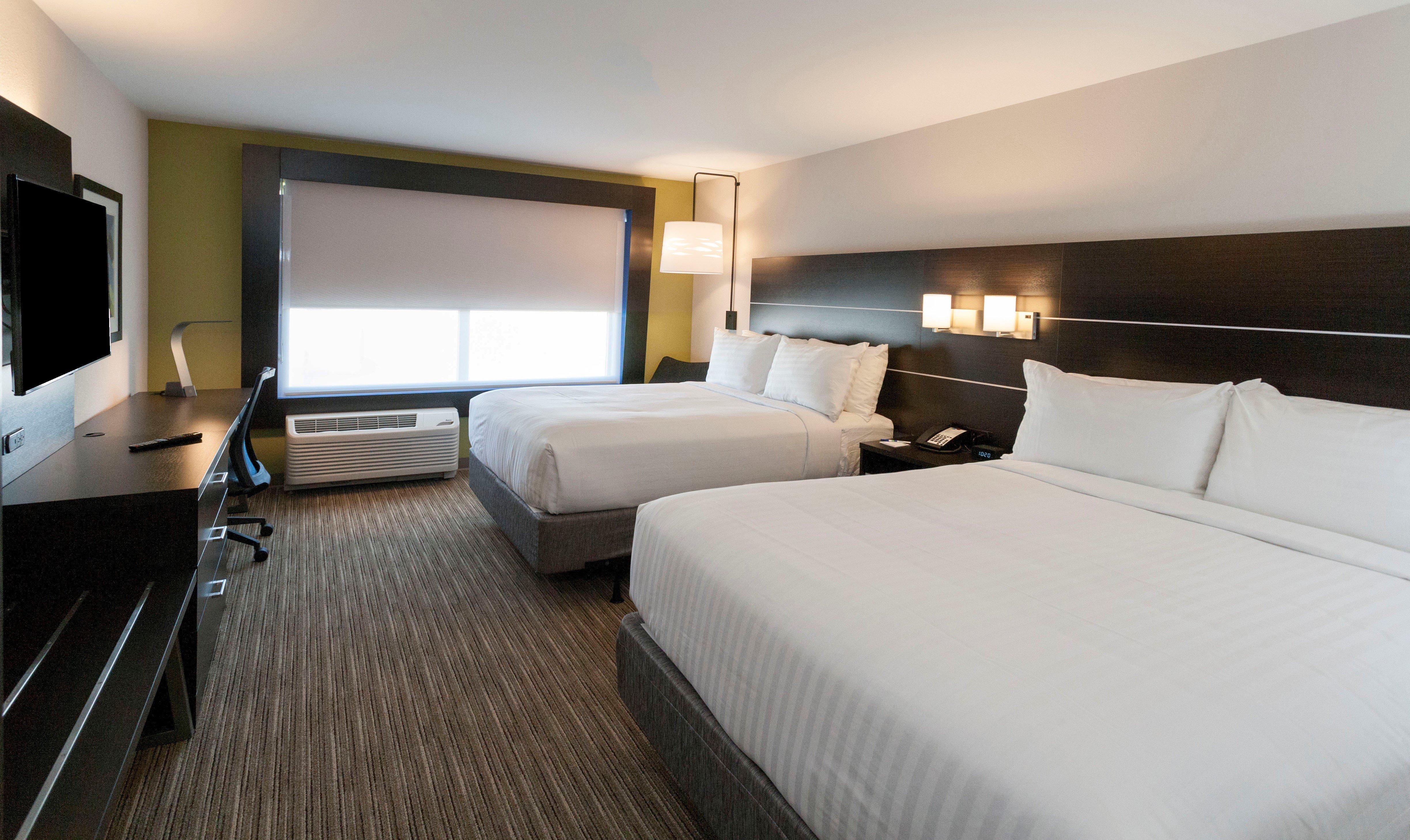 Holiday Inn Express & Suites - Dodge City By Ihg Экстерьер фото